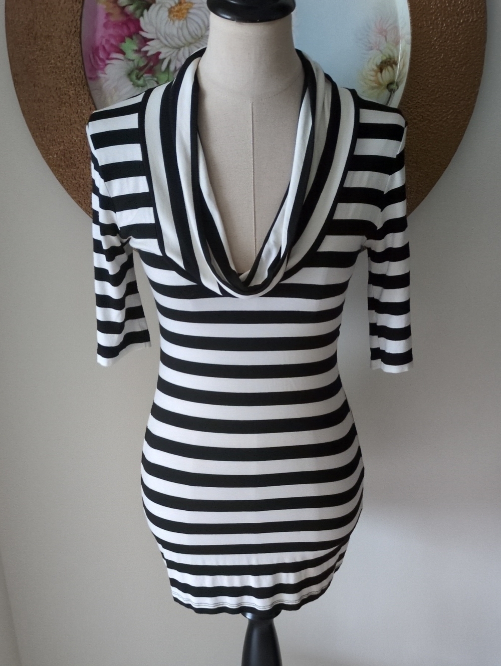 Bebe Top or Dress